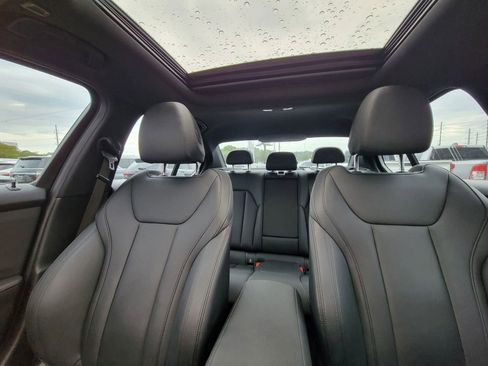 Used 2019 BMW 330i Sedan RWD image 16
