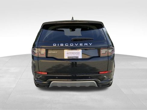 Certified 2025 Land Rover Discovery Sport S image 7