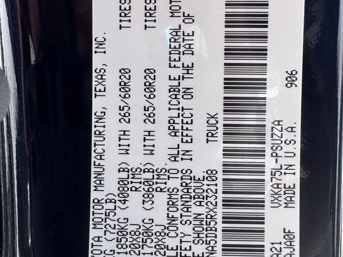 Used 2024 Toyota Tundra Platinum image 34