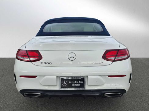 Used 2019 Mercedes-Benz C 300 4MATIC Cabriolet image 4