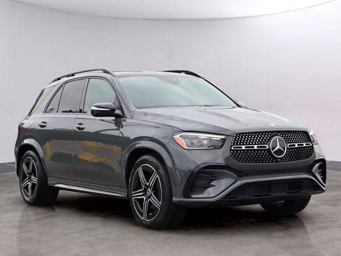 New 2026 Mercedes-Benz GLE 450 4MATIC image 3