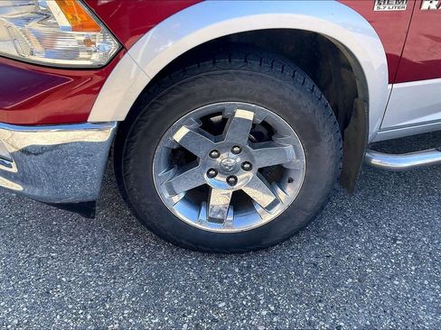 Used 2012 RAM 1500 Laramie AWD/4WD image 4