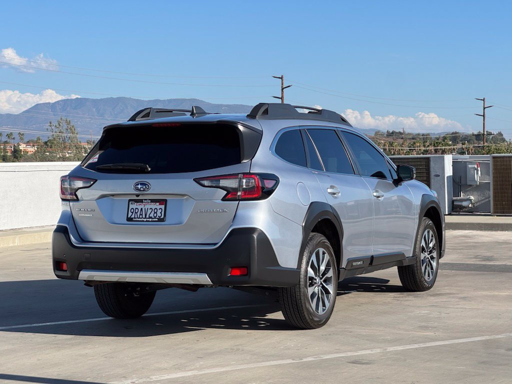 Certified 2025 Subaru Outback Limited AWD/4WD image 33