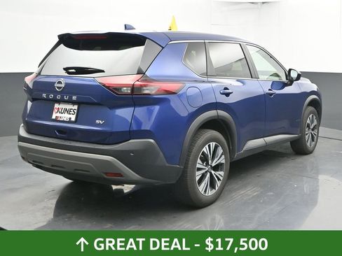Used 2023 Nissan Rogue SV image 11