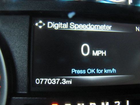 Used 2015 Ford F150 XLT w/ Equipment Group 302A Luxury image 40