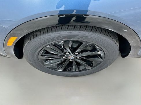 New 2026 Buick Envista Sport Touring w/ Convenience I Package FWD image 32