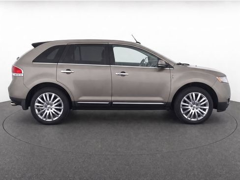 Used 2012 Lincoln MKX AWD image 8