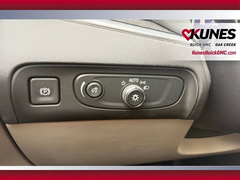 Used 2021 Buick Enclave Essence w/ Sport Touring Edition AWD/4WD image 19