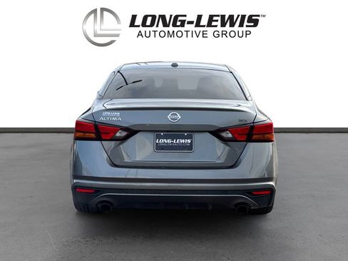Used 2019 Nissan Altima 2.5 SR w/ SR Premium Package image 5