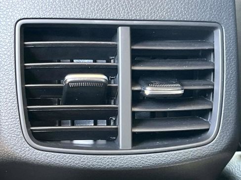 New 2026 Kia Seltos S FWD image 14