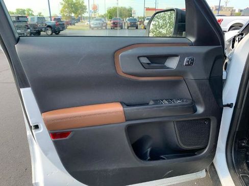 Certified 2024 Ford Bronco Sport Badlands w/ Premium Package AWD/4WD image 32