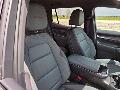 Used 2026 GMC Terrain AT4 w/ Technology Package II AWD/4WD image 38