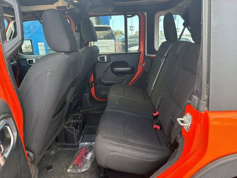 Used 2018 Jeep Wrangler Unlimited Sport S image 15