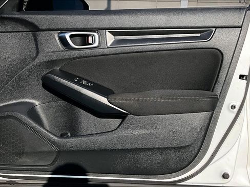 Used 2023 Honda Civic Sport image 27