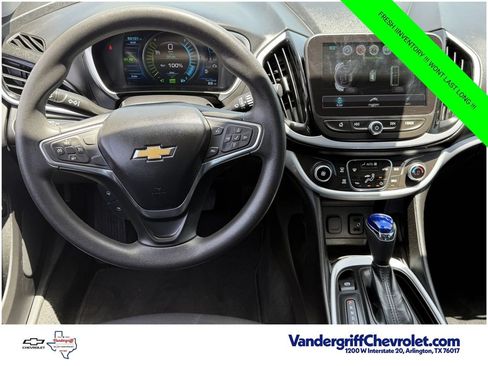Used 2018 Chevrolet Volt LT FWD image 11