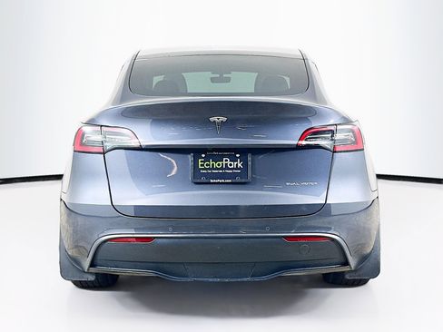 Used 2021 Tesla Model Y Long Range AWD/4WD image 7