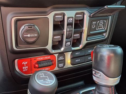 Used 2021 Jeep Wrangler Unlimited Rubicon image 15