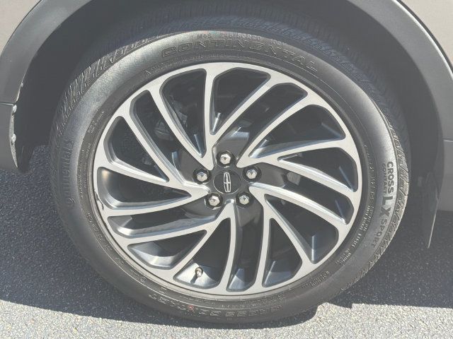 Used 2020 Lincoln Nautilus Reserve w/ Equipment Group 201A FWD image 19