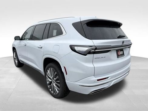 New 2026 Buick Enclave Avenir w/ Super Cruise Package image 5