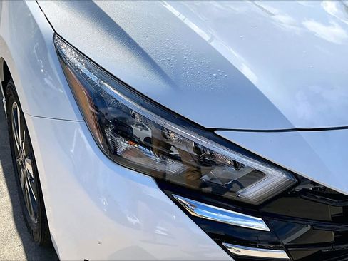 New 2025 Nissan Versa SV w/ Trunk Package image 19