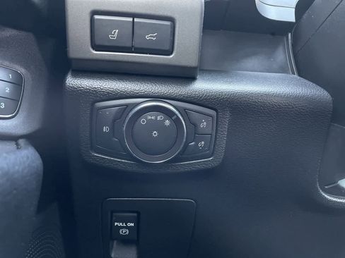 Used 2021 Ford Expedition Max XLT image 32