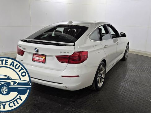 Used 2019 BMW 330i Gran Turismo xDrive w/ Convenience Package image 7