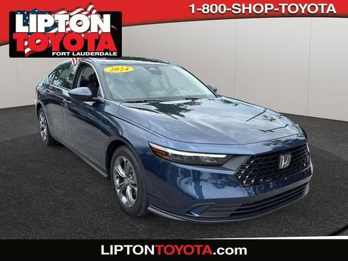 Used 2024 Honda Accord EX image 1
