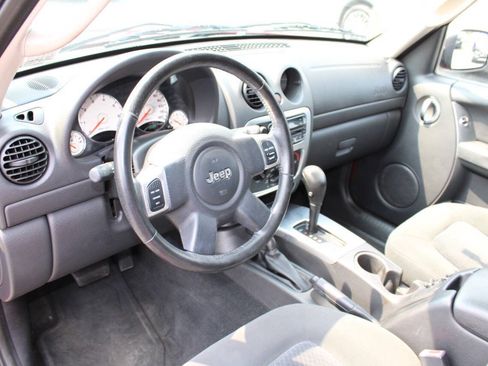 Used 2003 Jeep Liberty Limited AWD/4WD image 13