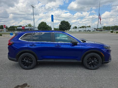 Used 2025 Honda CR-V Sport image 2