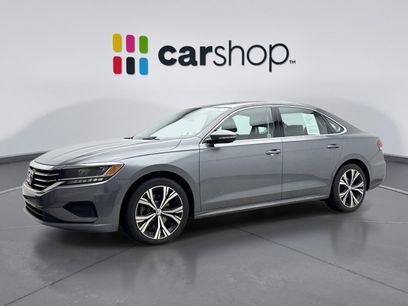Used 2021 Volkswagen Passat 2.0T SE