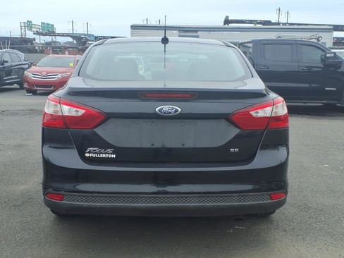 Used 2013 Ford Focus SE FWD image 4