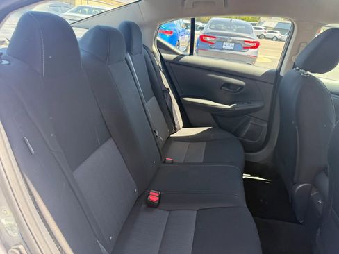 Used 2024 Nissan Sentra SV FWD image 23