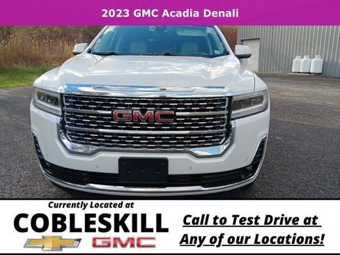 Used 2023 GMC Acadia Denali w/ Trailering Package image 10