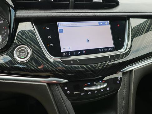 Used 2023 Cadillac XT6 Premium Luxury w/ Technology Package image 16