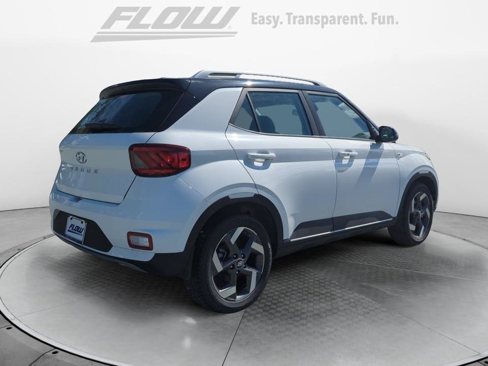 Certified 2026 Hyundai Venue SEL FWD image 9