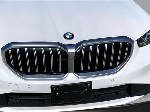 Used 2024 BMW 530i RWD image 29