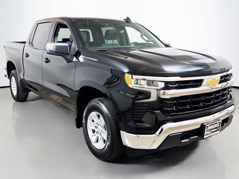 Certified 2025 Chevrolet Silverado 1500 LT RWD image 3