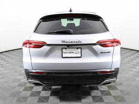 New 2025 Maserati Grecale Folgore image 25