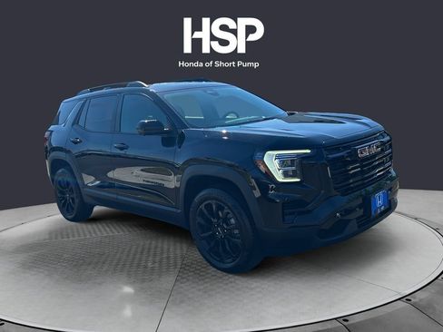Used 2025 GMC Terrain Elevation w/ Technology Package II AWD/4WD image 7