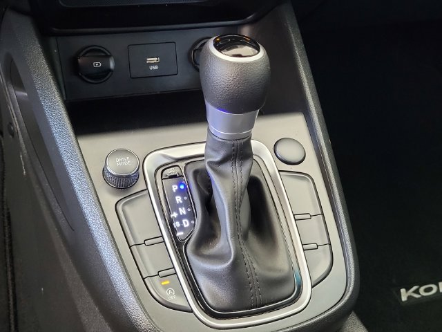Used 2023 Hyundai Kona SEL FWD image 19