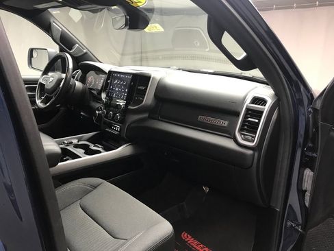 Used 2022 RAM 1500 Big Horn image 25