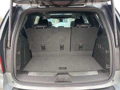 Used 2023 Chevrolet Tahoe High Country image 6