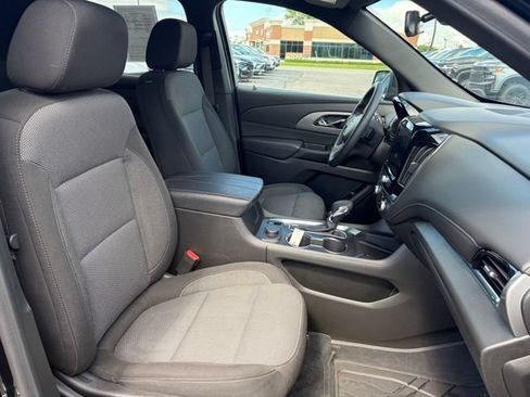 Used 2023 Chevrolet Traverse LT FWD image 30