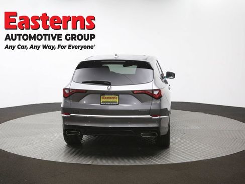 Used 2023 Acura MDX SH-AWD w/ Technology Package image 40