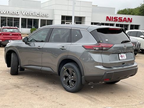 New 2026 Nissan Rogue SV AWD/4WD image 7