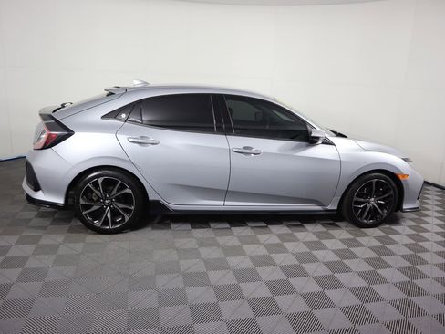 Used 2019 Honda Civic Sport image 4