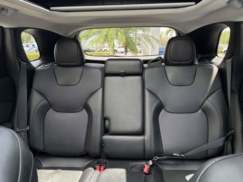 Used 2023 Jeep Cherokee Altitude Lux w/ Lux Elite Package AWD/4WD image 14