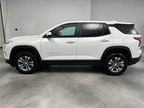 Used 2025 Chevrolet Equinox LT AWD/4WD image 5