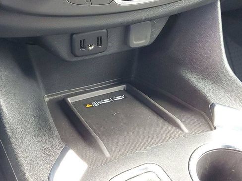 Used 2023 Chevrolet Traverse LT w/ LPO, Floor Liner Package AWD/4WD image 17
