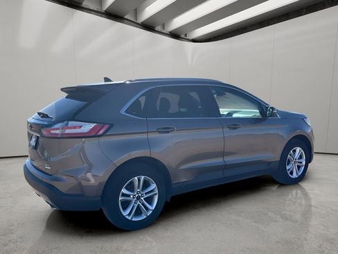Used 2019 Ford Edge SEL w/ Equipment Group 201A image 9